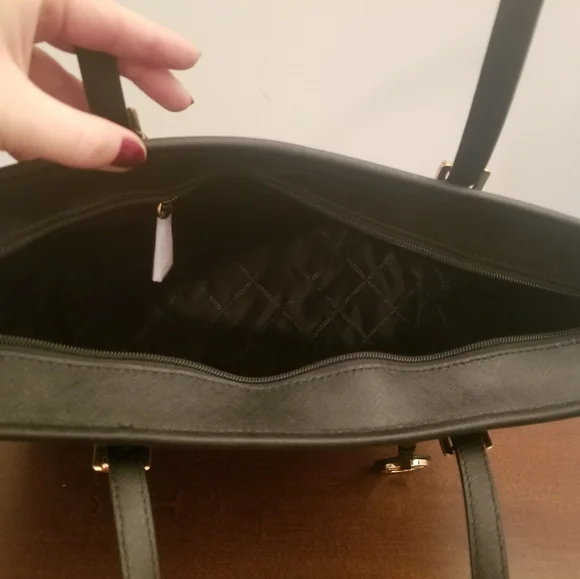Michael Kors Tote